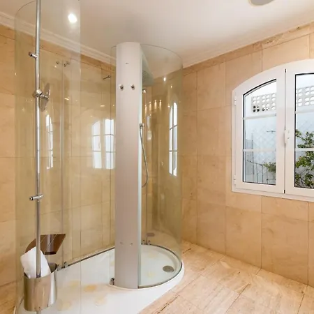 Willa Jusapa By Tías